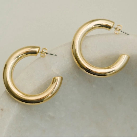 Chunky Gold  Hoop Earrings - Picture 3 of 3